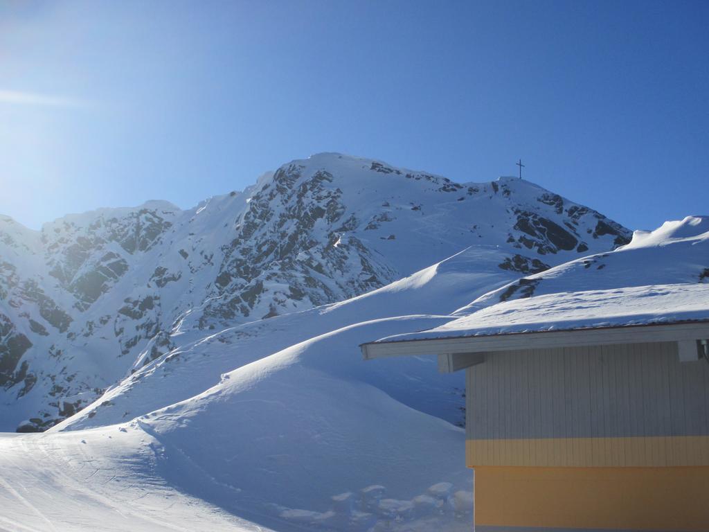 Apartamento Haus Hubert Arzl im Pitztal Exterior foto